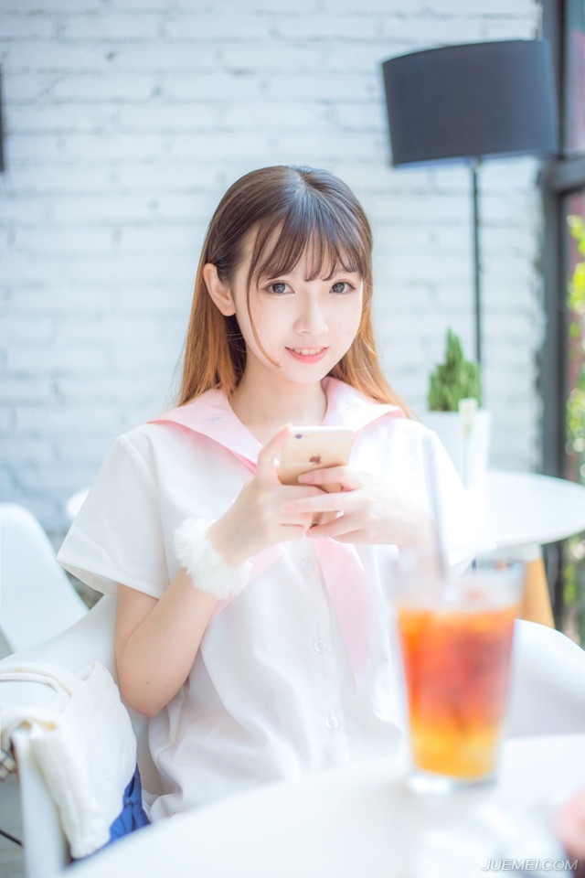 “幼常可听过法正此人？”诸葛亮不答反问道。